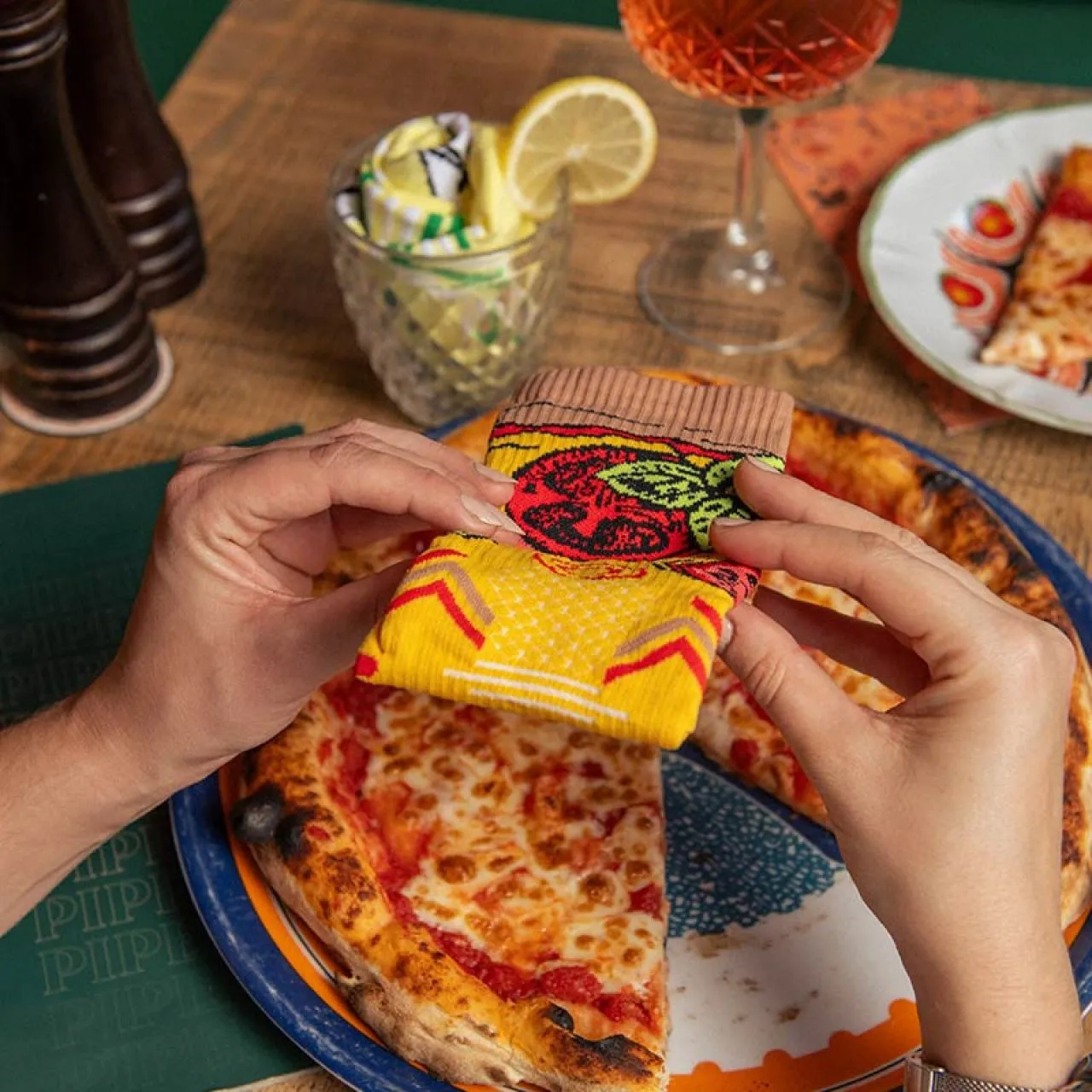 BV SPORT NUTRISOCKS PIZZA - Trail Socks Trail Collector