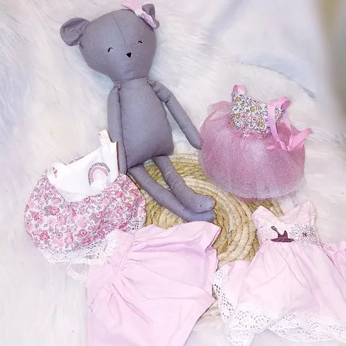 Fabric doll/rag doll