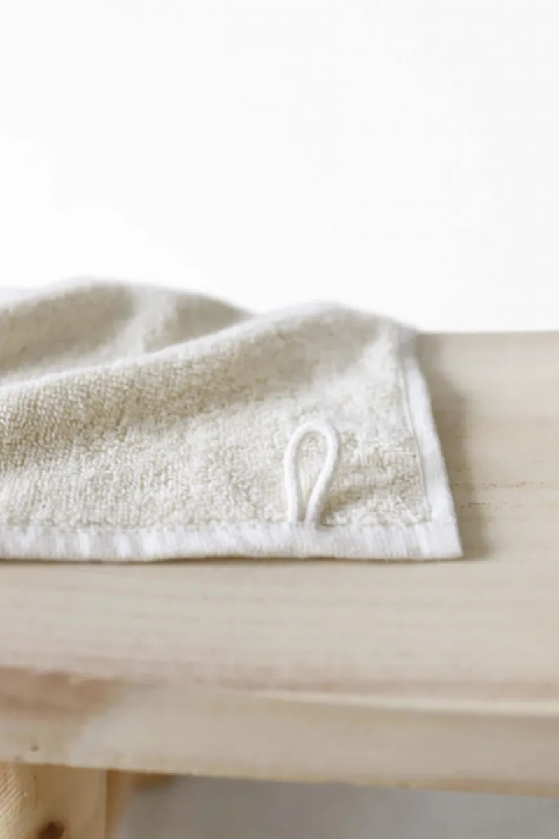 Personalized Peninsula Bath Towel