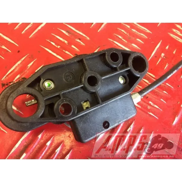 Verrouillage de selle passager 650 SV 99 00 01 02
